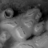 Aproned mesas in Deuteronilus Mensae, Mars (3D)