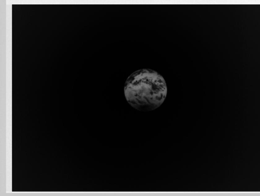 Earth as seen from Akatsuki's LIR camera