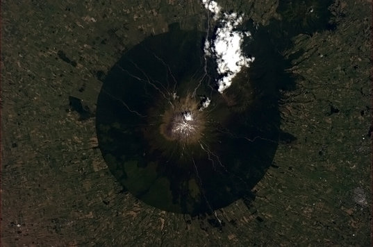 A photo of Mount Taranaki, a stratovolcano in New Zealand, Tweeted from space