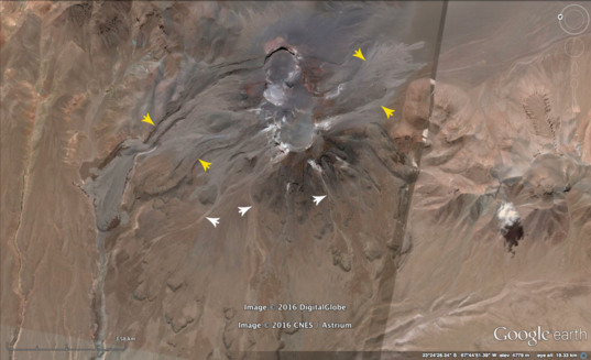 Water-carved channels vs. pyroclastic flows at Lascar volcano, Chile