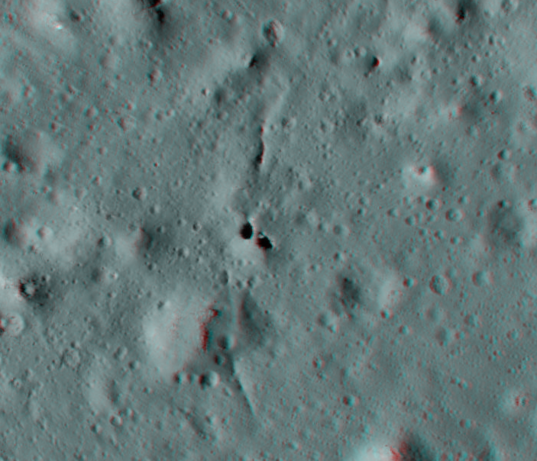 Lunar natural bridge in 3D