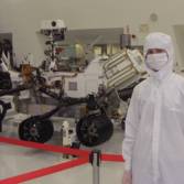 Emily and Curiosity (3D)