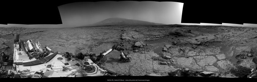 Curiosity Navcam panorama, sols 168-9
