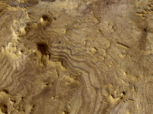 Light-Toned Layered Rocks in Arabia and East Xanthe Regions