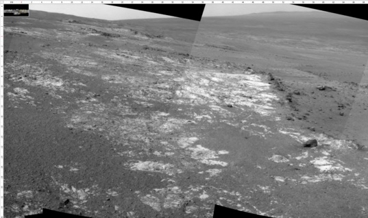 Navcam view looking north from station 14