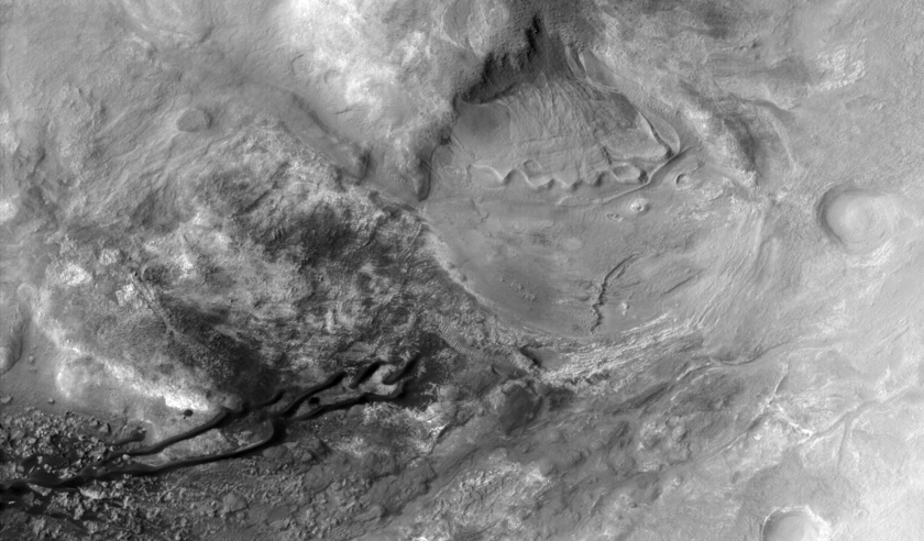 Gullies and dunes in the Nereidum Montes