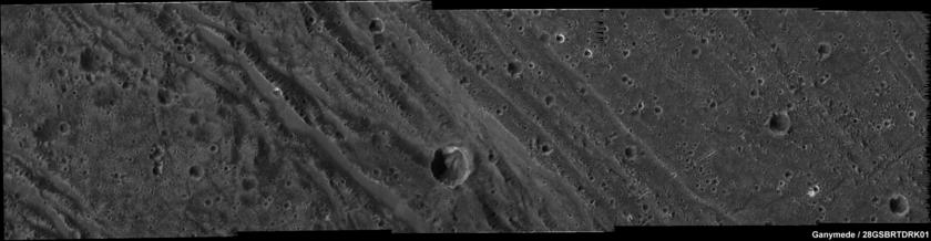 High-resolution mosaic of Ganymede's Harpagia Sulcus region from Galileo
