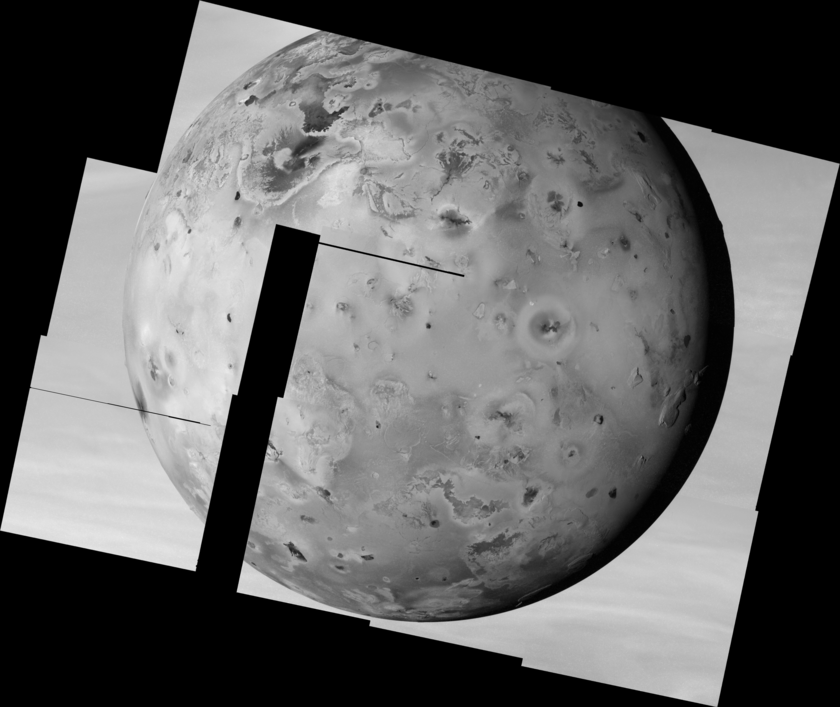 Io mosaic from Galileo's I24 Flyby