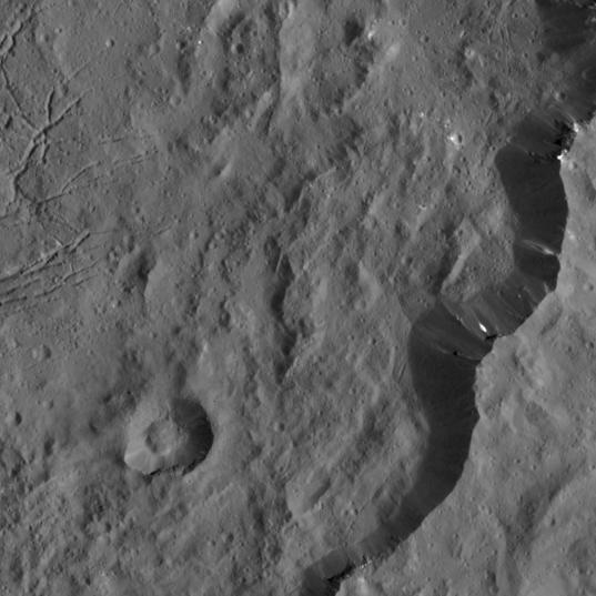 Dantu crater