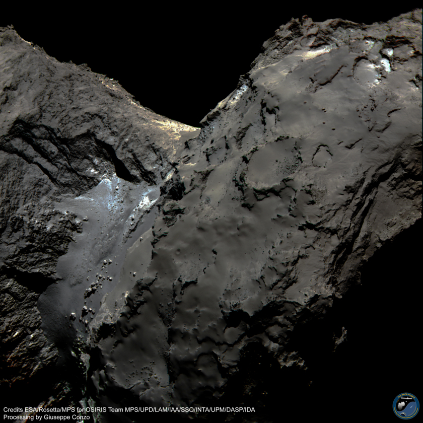Comet 67P in color