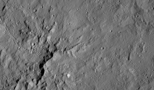 Dantu Crater's central peaks