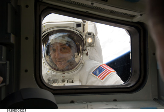 Mike Massimino on a spacewalk, May 17, 2009
