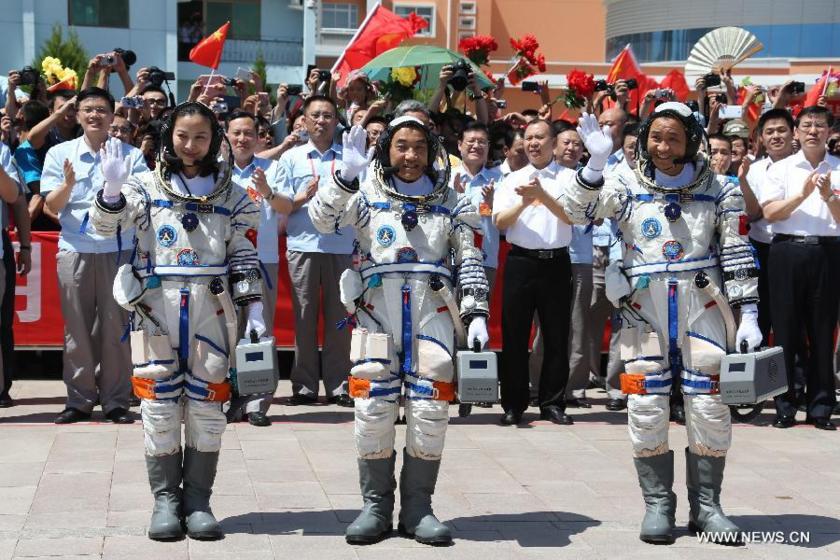 The crew of Shenzhou 10