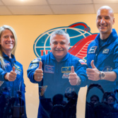 Thumbs up for Expedition 36
