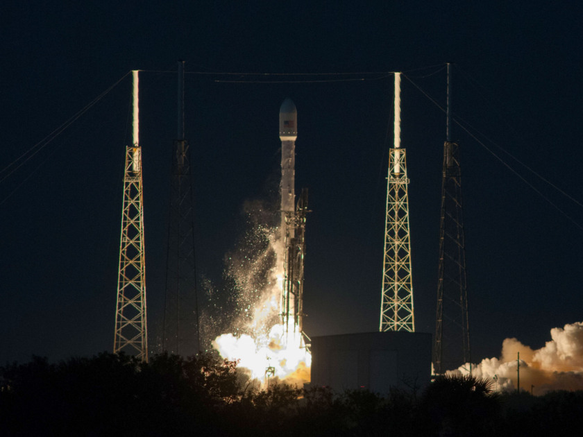 Liftoff of SES-8