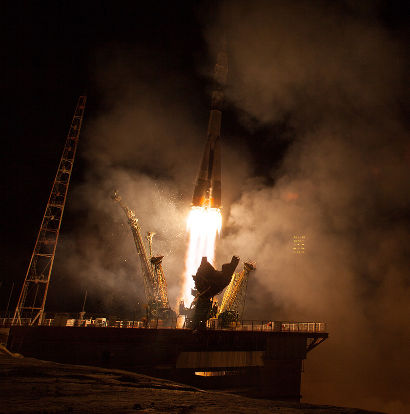 Soyuz TMA-14 liftoff