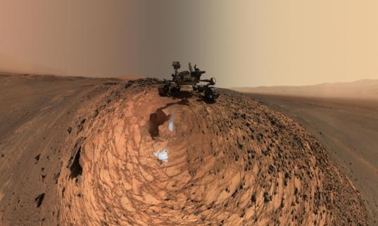 Curiosity's sol 1065 MAHLI self-portrait (official version)