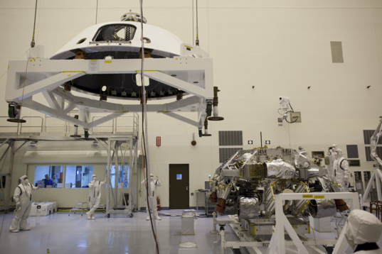 Mounting the backshell onto Curiosity