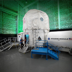 The HERA Lab