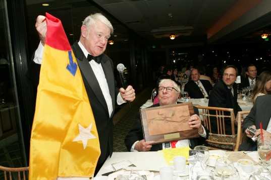 Bruce Murray presents the Tom Paine award to Ray Bradbury at The Planetary Society's 25th Anniversary Awards Dinner