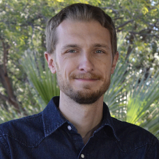 Jason Davis headshot v.2