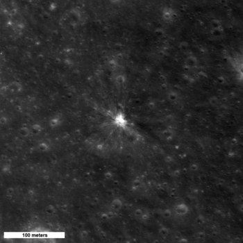 New impact crater on the Moon found in LROC image