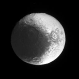 Iapetus' leading hemisphere and 'snowman'
