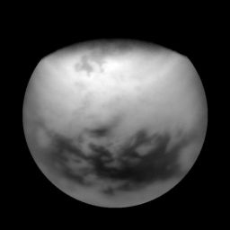 Ratios reveal near-polar structures on Titan