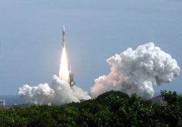 Kaguya launches to the Moon