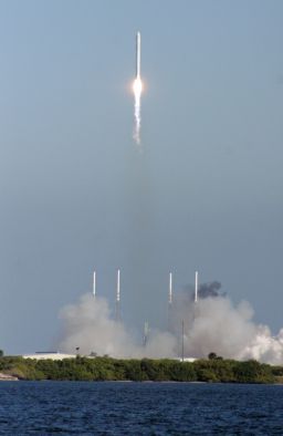 Falcon 9 launches, December 8, 2010