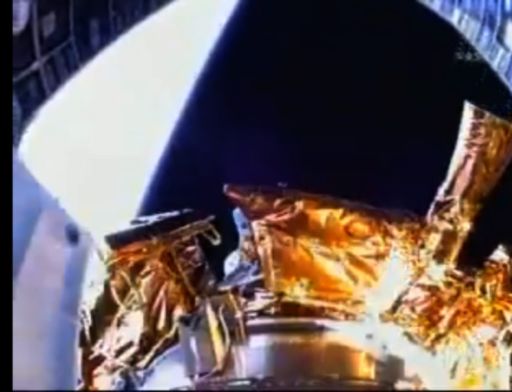 LCROSS Viewed by Centaur Rocket