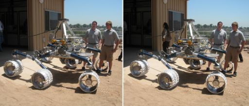 The MSL 'scarecrow' (crossed-eye stereo)