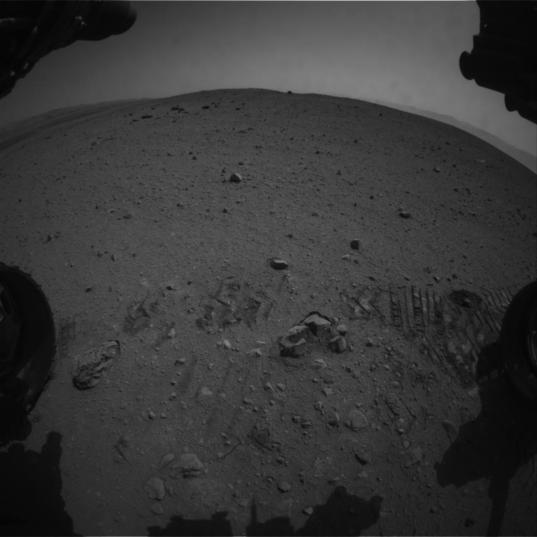 Curiosity forward Hazcam view, sol 29
