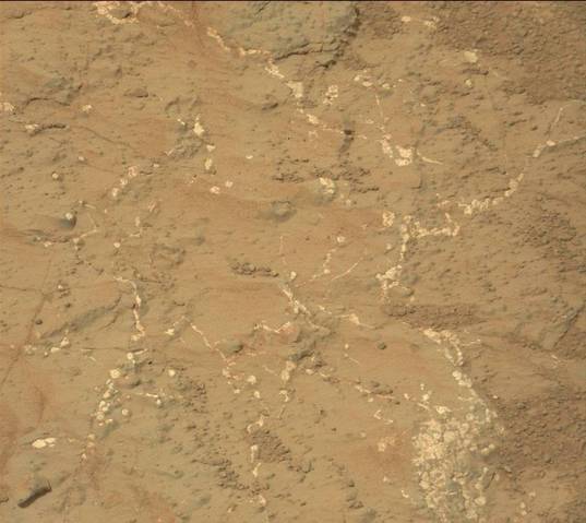 Mastcam-100 image containing veins, sol 133