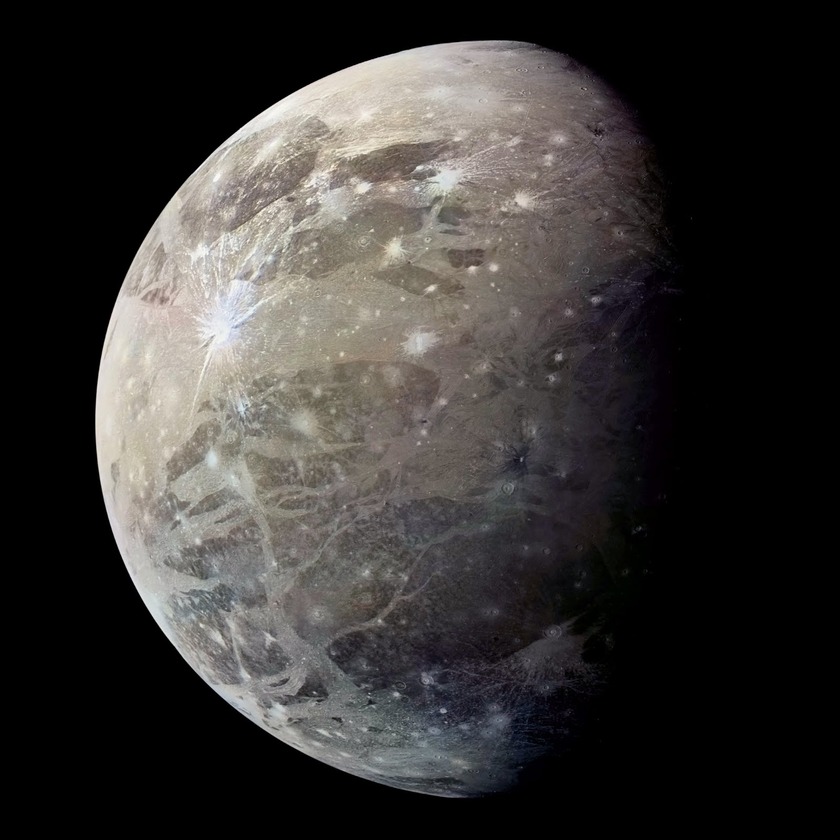 Ganymede in color from Voyager 1