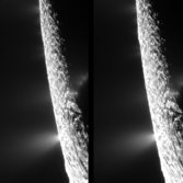 Enceladus' plumes in cross-eyed stereo