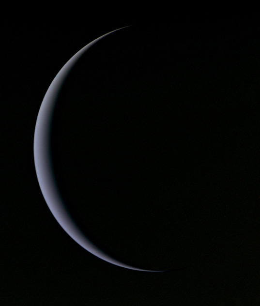Uranus' crescent, February 1, 1986