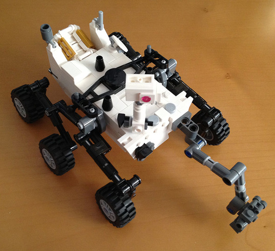 lego mars curiosity rover