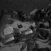 A dirty rover deck, Curiosity sol 2