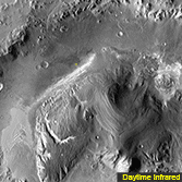 Blink comparison of daytime and nighttime infrared views of Gale crater
