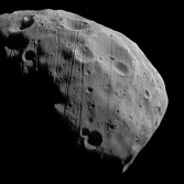 Mars Express' closest-ever image of Phobos