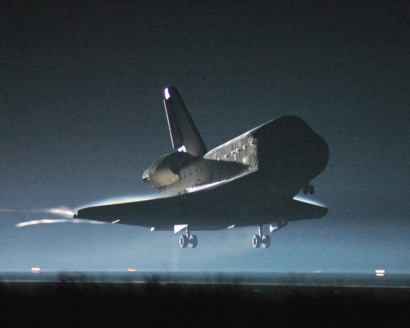 Atlantis approaches the runway