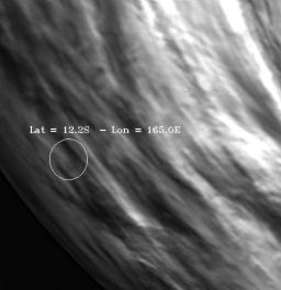 Venus Express views MESSENGER's closest approach point