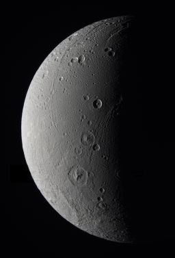 Dione in approximate true color