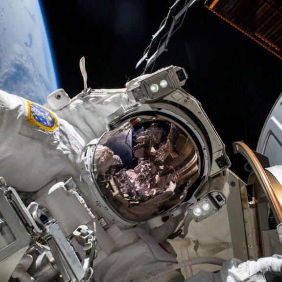 Astronaut visor reflection