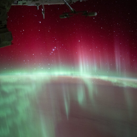 Aurora iss 71