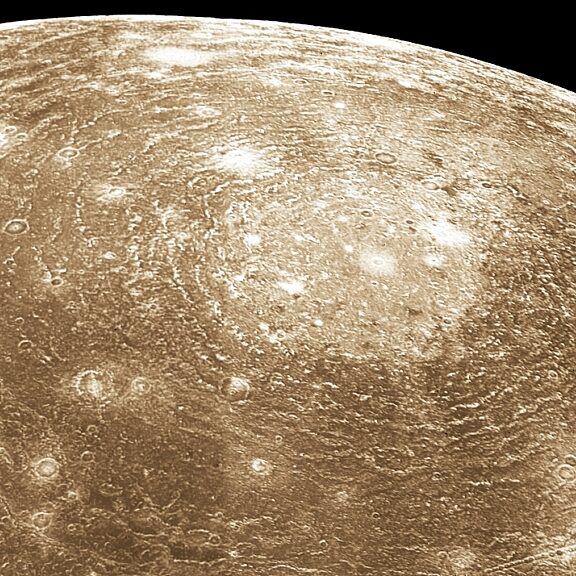 Callisto valhalla crater