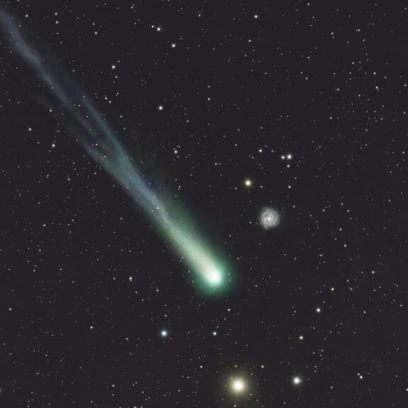 Comet lemmon NGC 3184