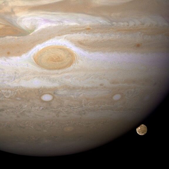 Hubble jupiter ganymede