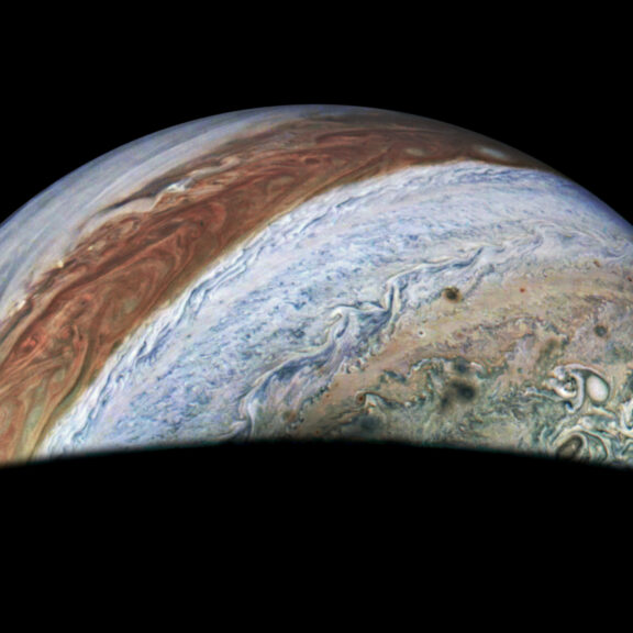 Junocam captures jupiter on 62nd flyby